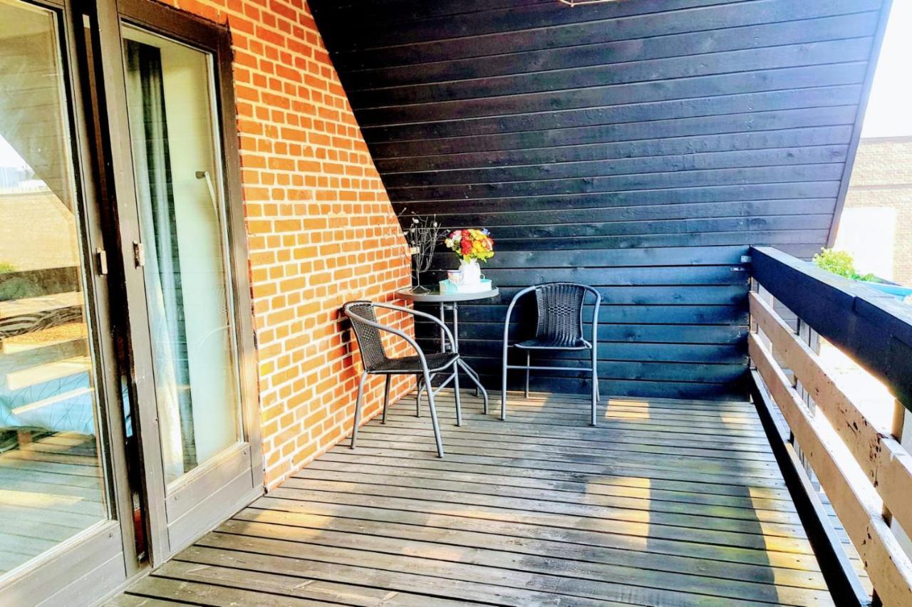 5 Minute Walk To Lego - 2 Bedrooms Loft Floor With Balcony Billund Eksteriør billede